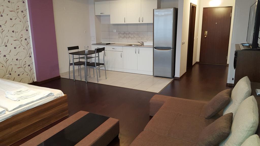 Sunlight Studio Apartment Oradea Εξωτερικό φωτογραφία